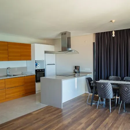 Duplex Loft Mit Panorama Seaview Κουσάντασι
