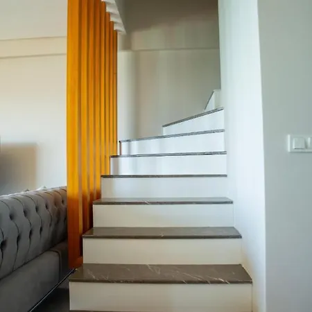 Διαμέρισμα Duplex Loft Mit Panorama Seaview Κουσάντασι